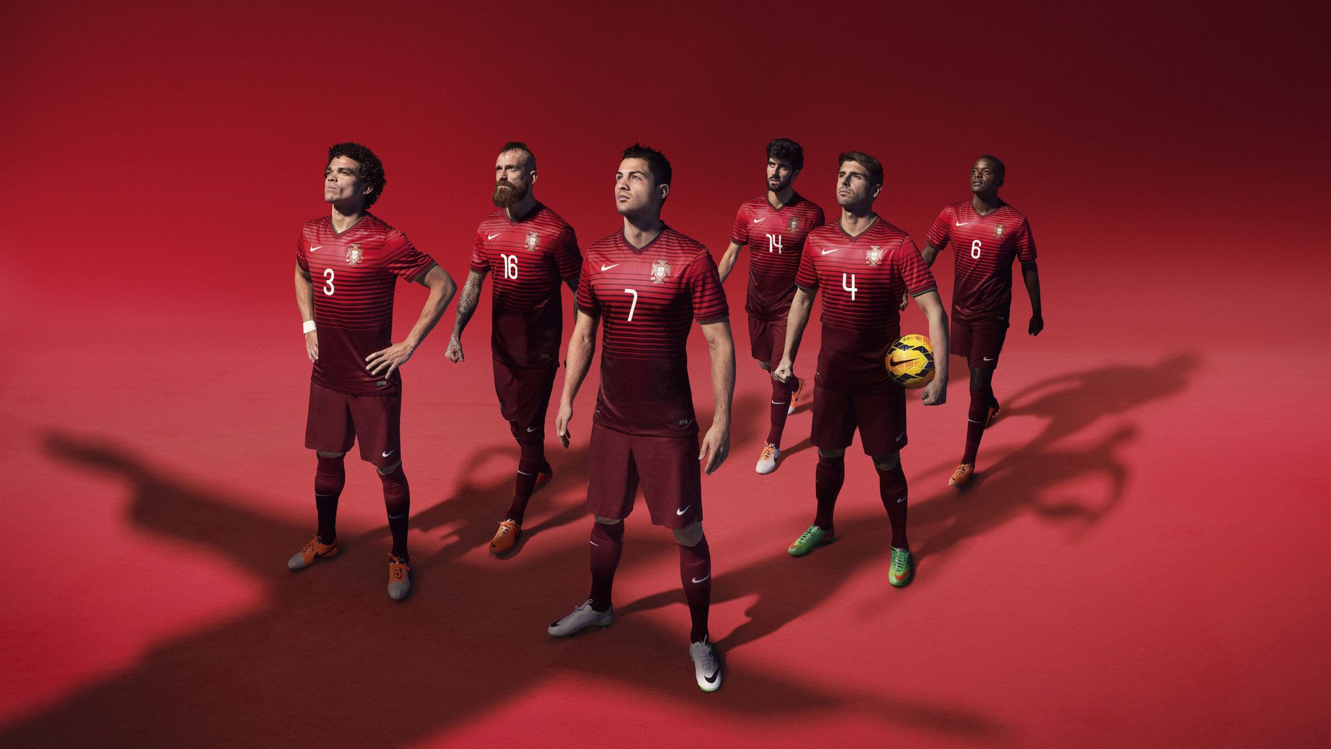 “足球文化节在全国多地盛大举办，普及足球运动”，足球文化节海报