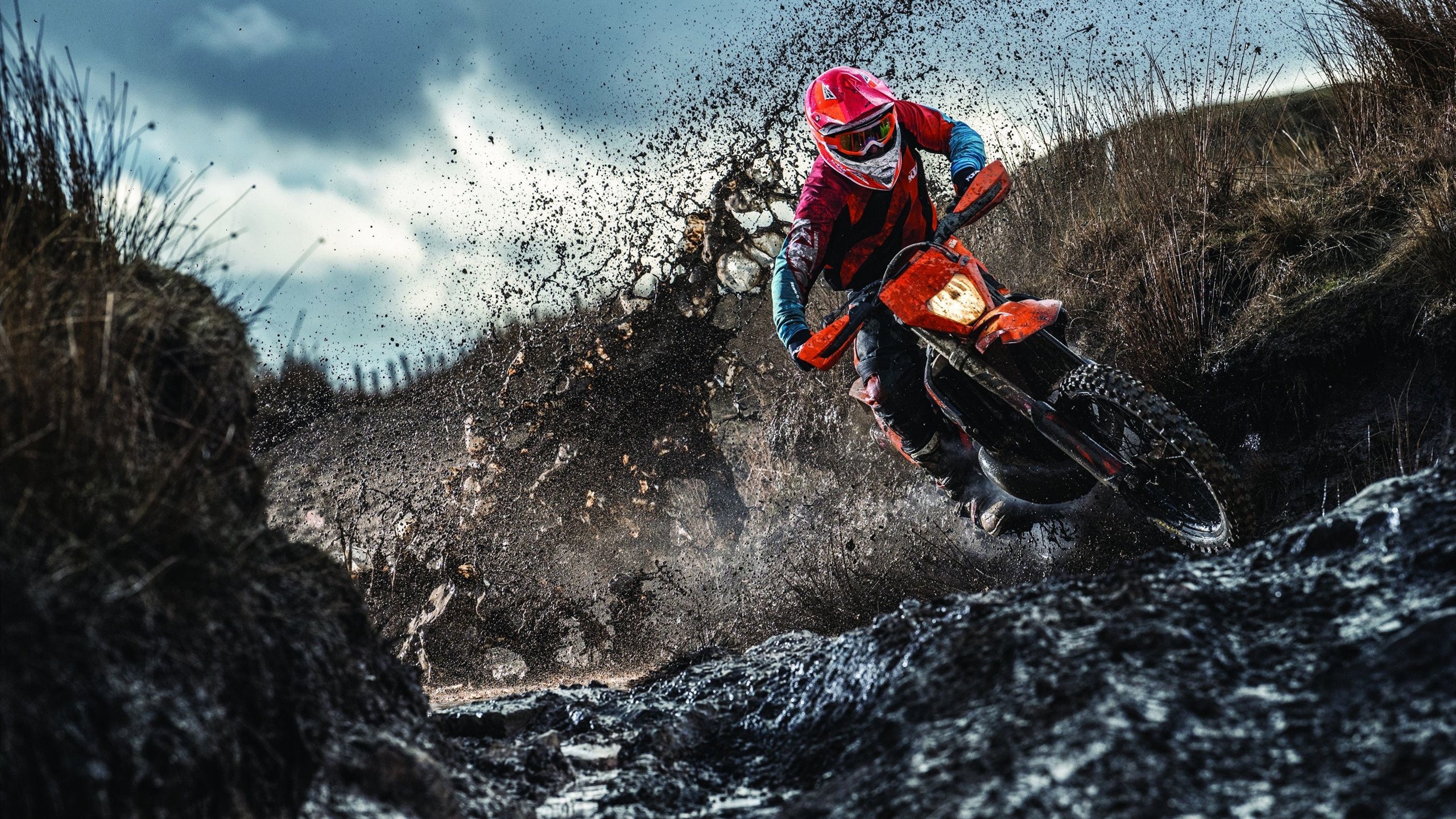 传奇“多面手”球员:他们在欧冠舞台上的多重角色