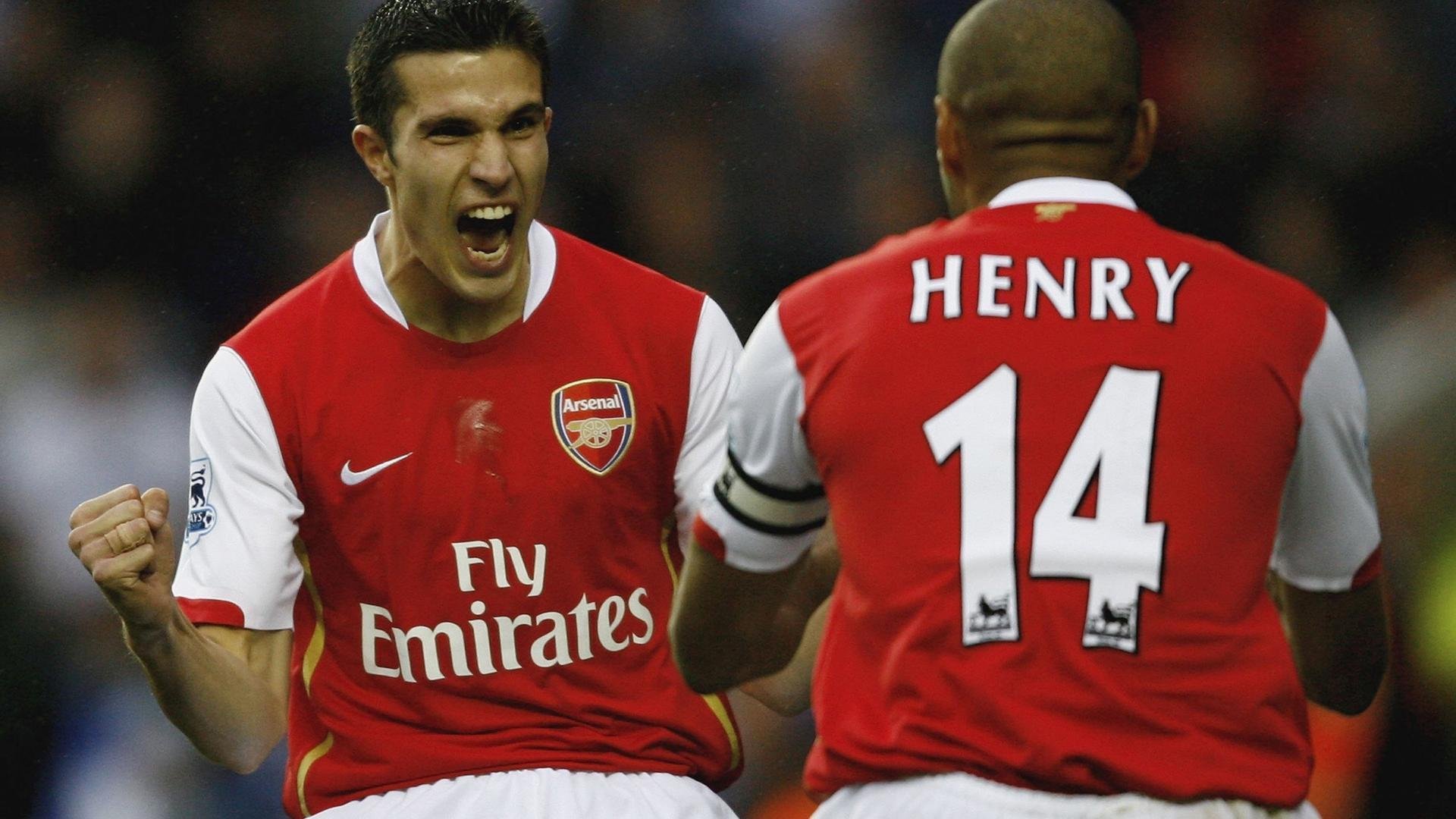 她在季后赛中多次获得“最佳防守球员”荣誉,防守能力令人称奇!