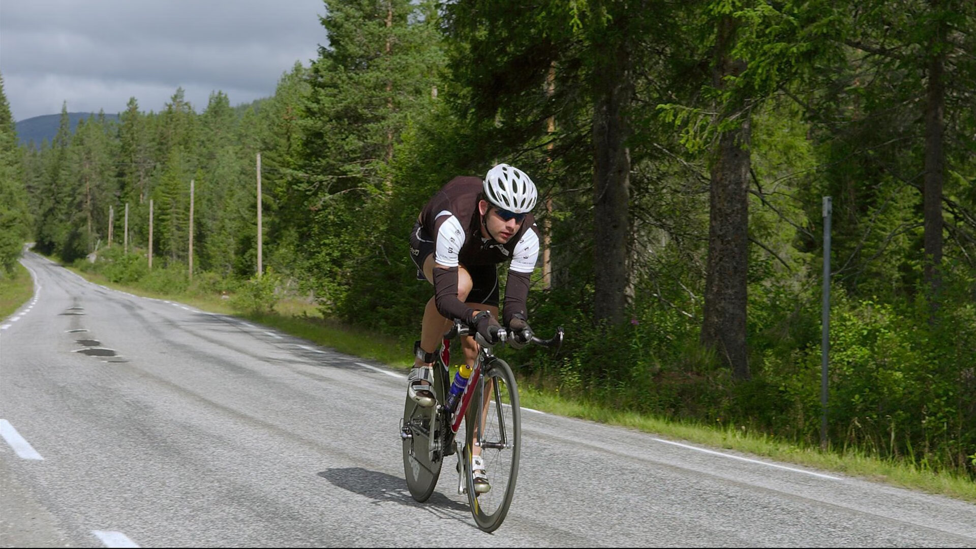 莱万刷新个人纪录，德甲火力全开，莱万拿过几次德甲金靴