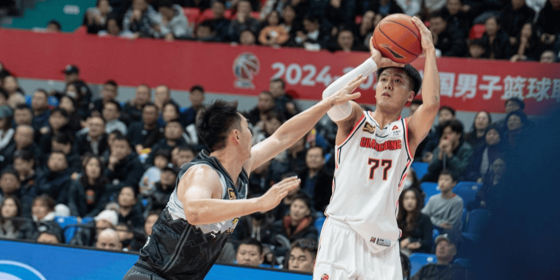关于乐鱼体育:CBA夏季联赛，年轻球员崭露头角，未来可期！的信息